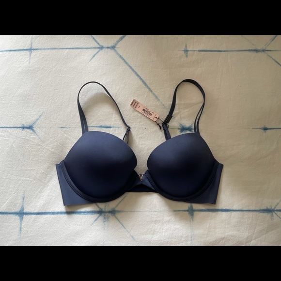 Victoria Secret Navy Blue Push Up Bra - Picture 1 of 6